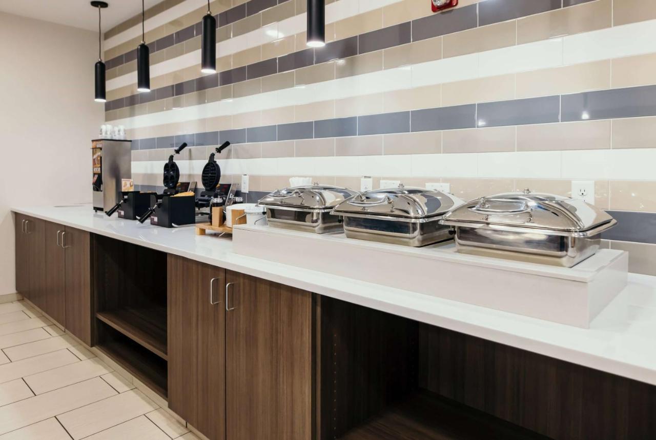 La Quinta Inn&Suites by Wyndham Ankeny IA - Des Moines IA Extérieur photo